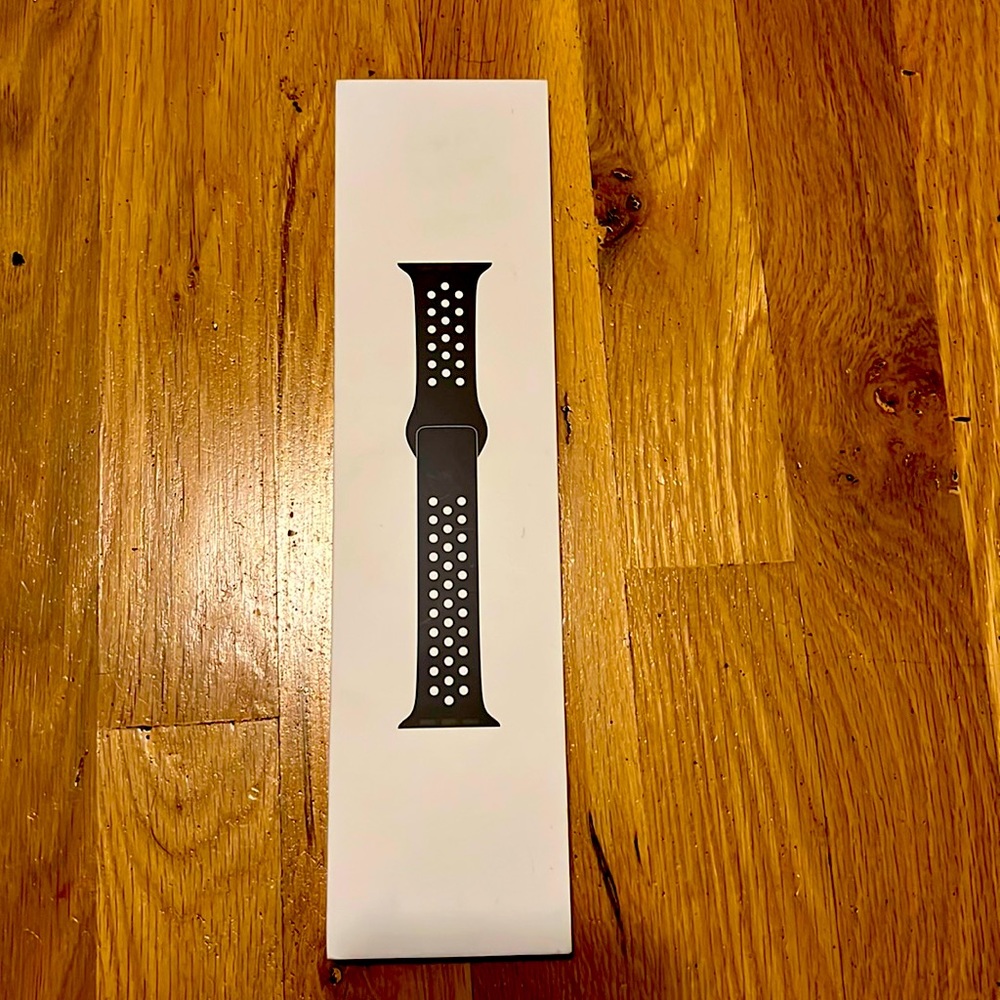 Apple Watch Band Nike Sports Band Space Black Stainless Steel Pin 41mm/M/L